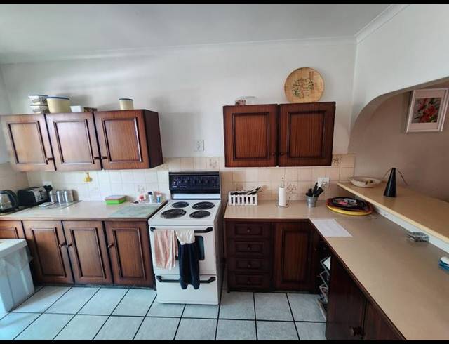 3 BEDROOM SIMPLEX FOR SALE IN MULBARTON